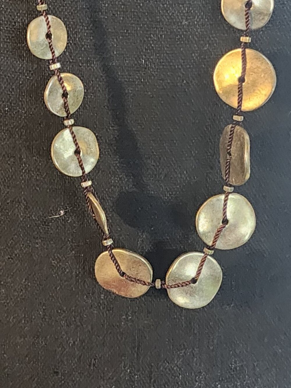 Chico's Old Gold Tone Threaded Metal Circles Long Vintage Adj 40.5" Necklace - Picture 6 of 16